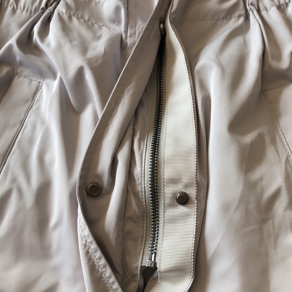Like NEW- 💨 Johnston & Murphy Lightweight Windbreaker - Picture 8 of 10